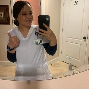 Meet your Posher, Elena